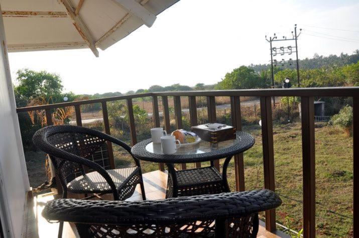 Exotica Beach Retreats Diveagar Bagian luar foto