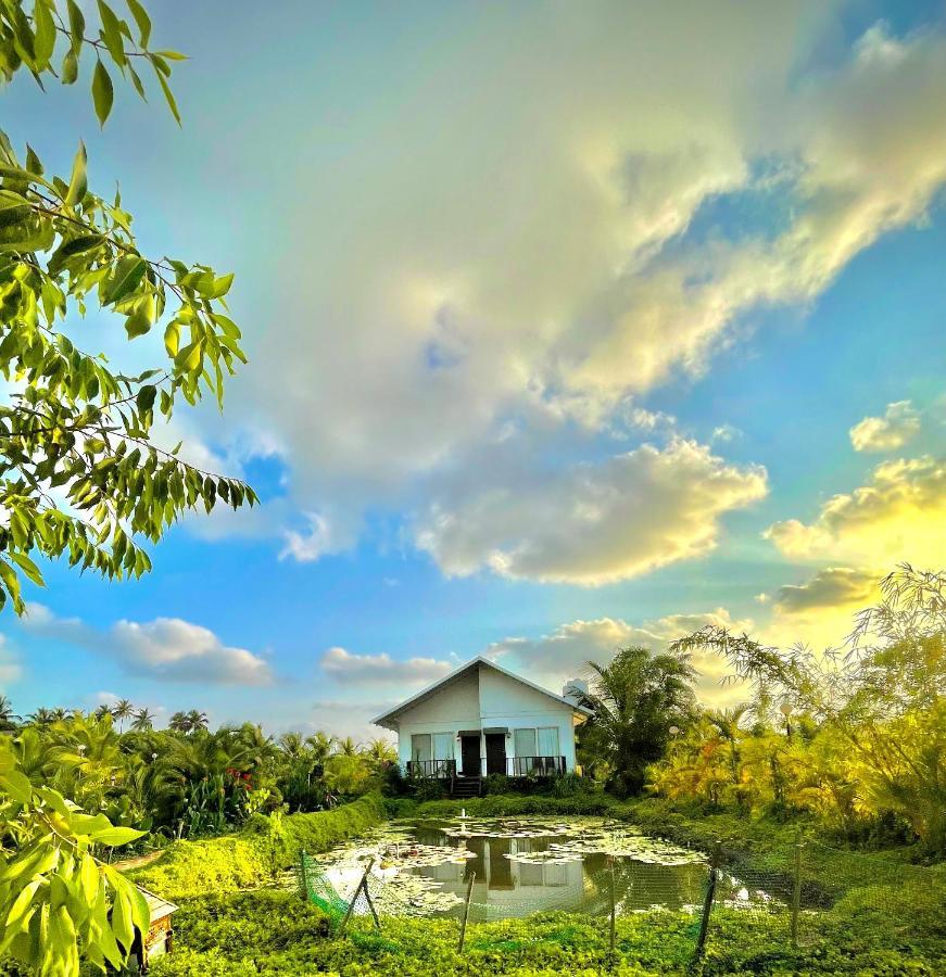 Exotica Beach Retreats Diveagar Bagian luar foto