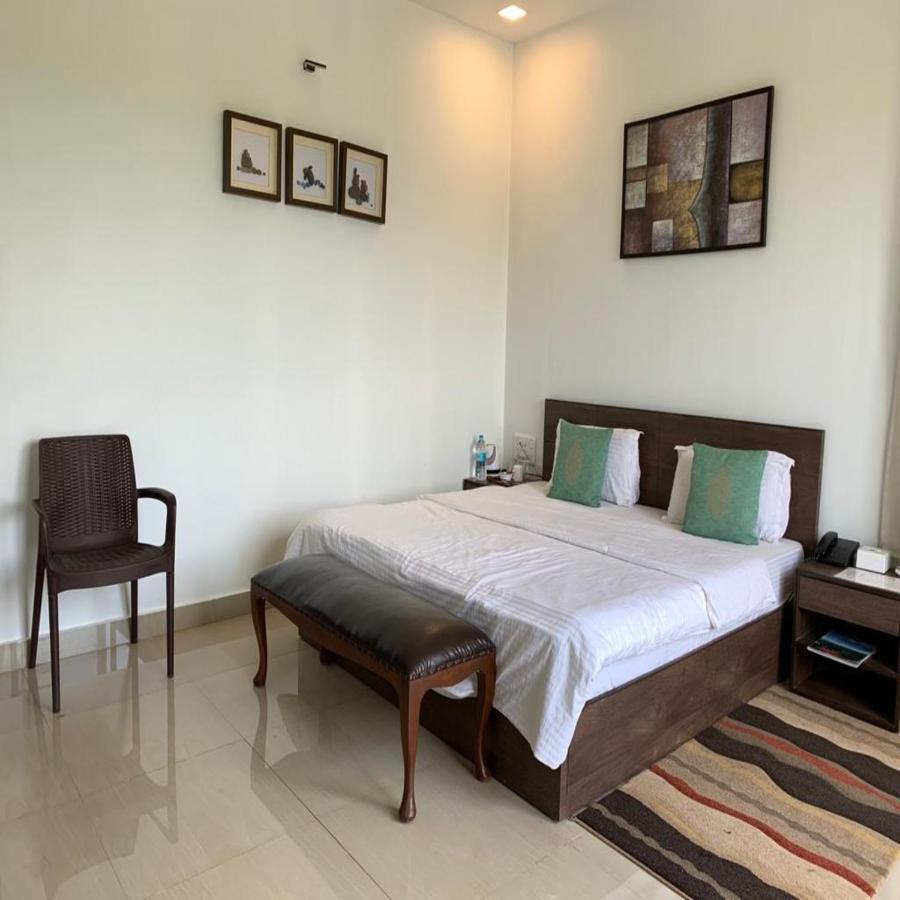 Exotica Beach Retreats Diveagar Bagian luar foto