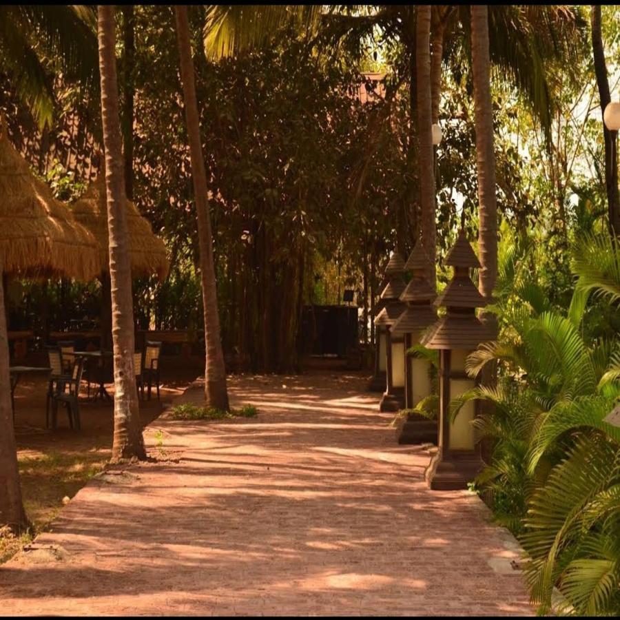 Exotica Beach Retreats Diveagar Bagian luar foto